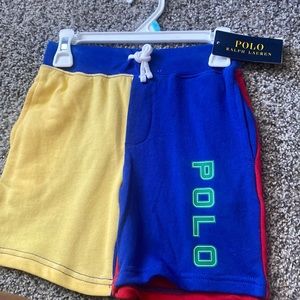 Size 5 color blocked shorts for boys